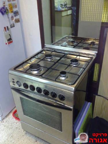 תנור עם כיריים