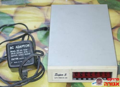 מודם עתיק 1200baud