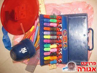 טושים