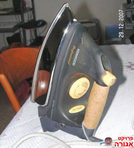 מגהץ