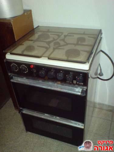 תנור אפייה עם כיריים