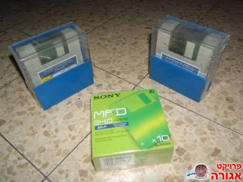 25 דיסקטים 1.44MB