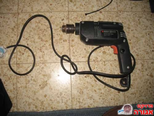 מקדחה מסוג black&deker
