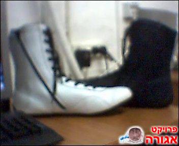 מגפי נשים