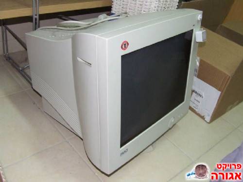 מסך מחשב 19"