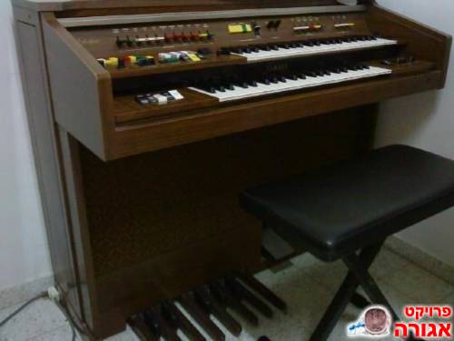 אורגן של YAMAHA