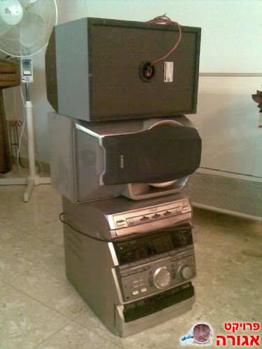 מערכת סטריאו של SONY
