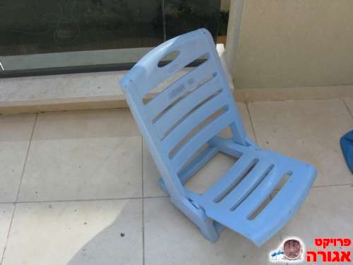 כיסאות מתקפלים