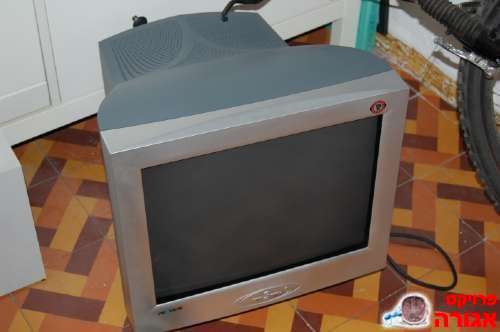 מסך מחשב 19 אינטש CRT