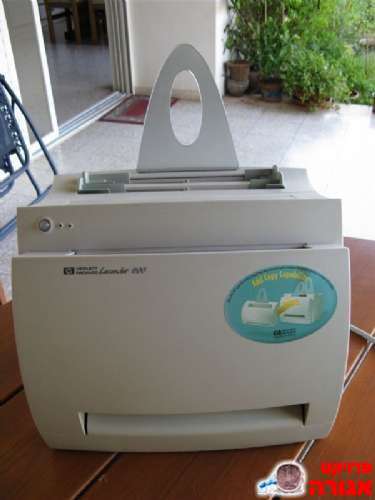 מדפסת לייזר HP 1100