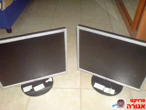 2 מסכי LG LCD לא תקינים