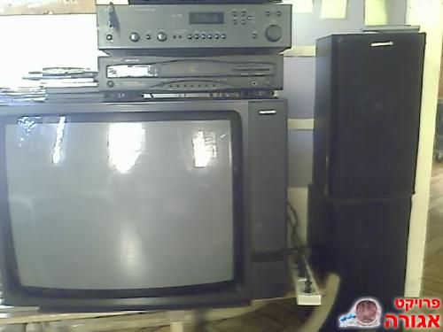 טלויזיה 29" עם סטריאו NAD+ רמקולים ו Cd