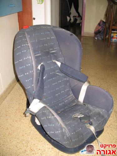 כיסא תינוק לרכב