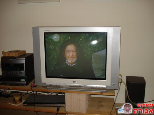 טלוויזה CRT