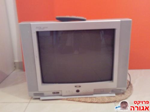 טלוויזיה 21" רגילה + שלט