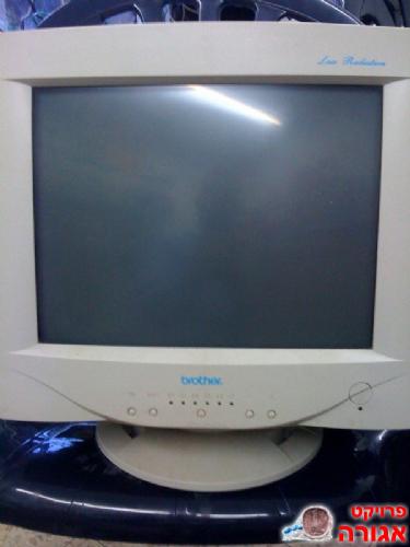 מסך למחשב 17 אינץ' תקין