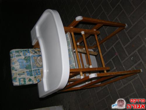 כיסא אוכל לתינוק