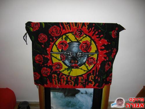 דגל Guns & Roses