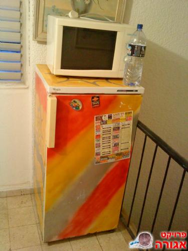 מקרר + מיקרוגל