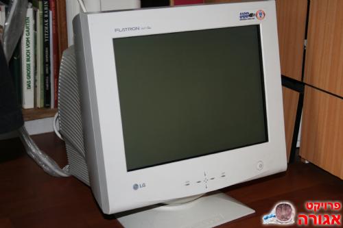 מסך מחשב 19" CRT