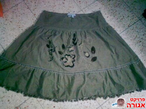חצאית של חברת ZARA