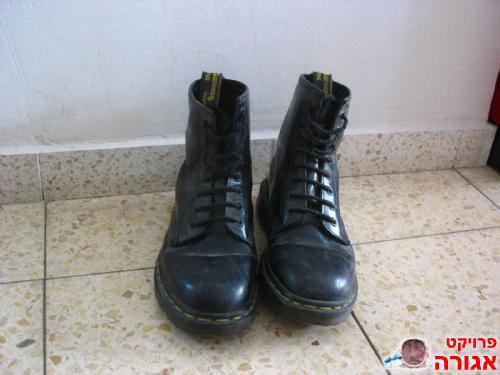 ד"ר מרטינס שחורות במידה 39