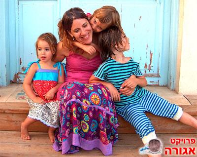 בגדים לילדות גילאי 4-8