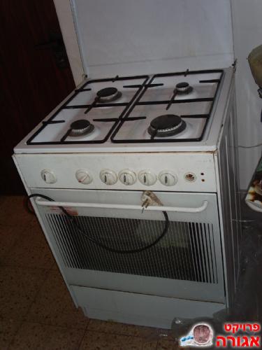 תנור אפיה וגז