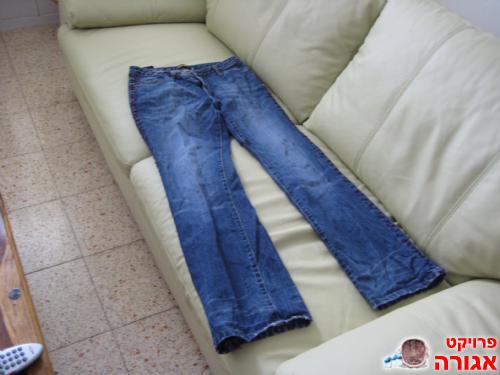 מכנסיים ומגפיים