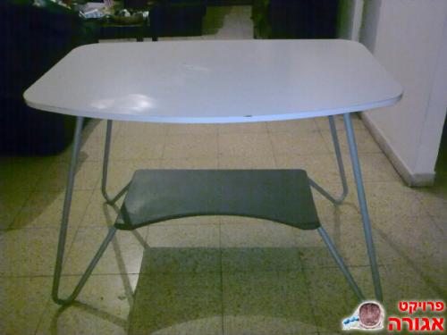 שולחן מחשב/כתיבה של IKEA