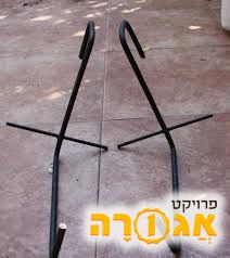 מתלים לאדניות