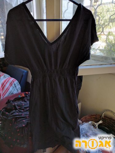 שמלה שחורה