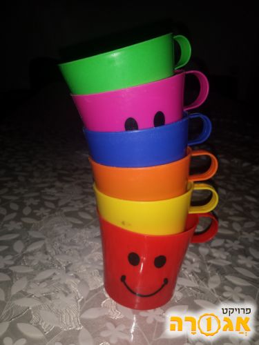 סט כוסות פלסטיק לילדים