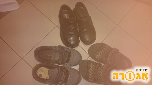 נעליים וסנדלים לילד בן 3