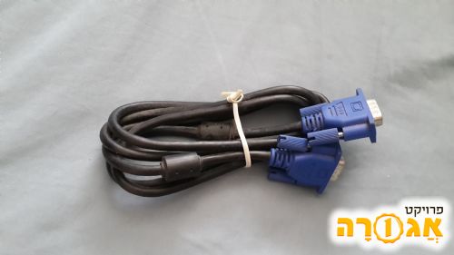 זקוקה לכבל למסך מחשב