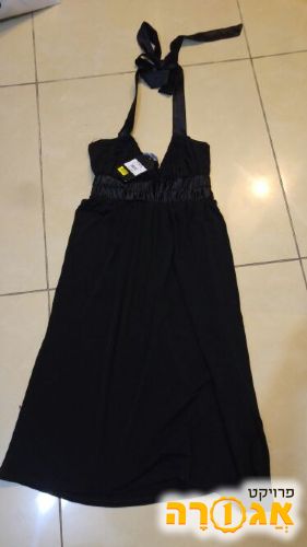 שמלה שחורה לנשים