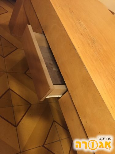 שולחן קפה לסלון מעץ