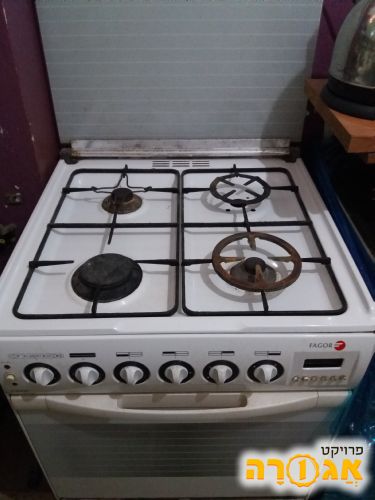 תנור משולב עם כיריים גז