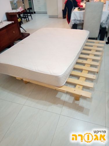 מיטה זוגית (מסגרת+ מזרון)