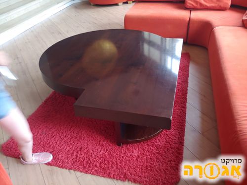 שולחן סלון גדול