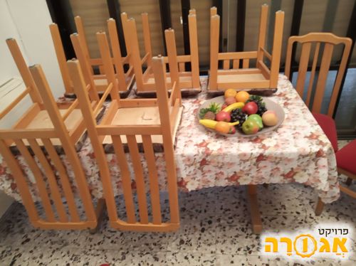 שולחן פינת אוכל + כסאות