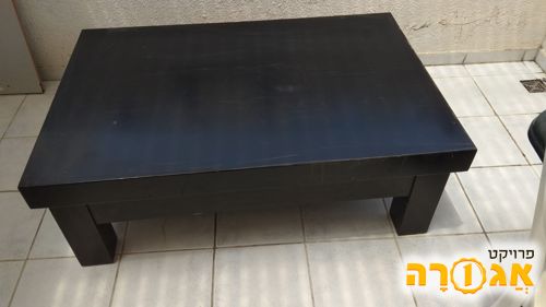 שולחן שחור עץ מלא לסלון במצב טוב