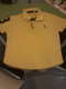חולצה צהובה מידה M