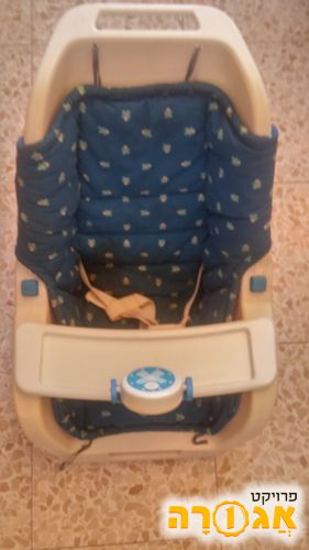 מושב תינוק לרכב