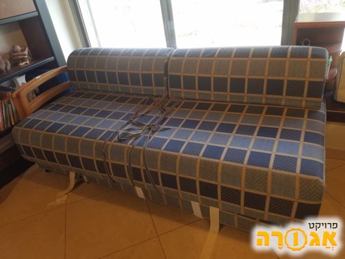 ספפה - מיטת ספה בצבע כחול