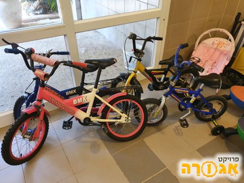 4 זוגות אופניים לילדים