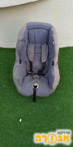 כסא תינוק לרכב