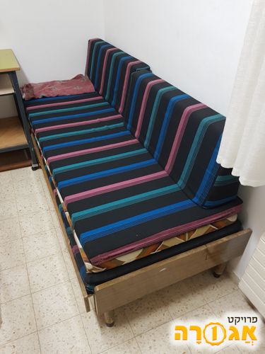 מיטת יחיד נפתחת כולל ארגז מצעים