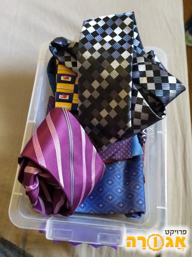 עניבות לגברים