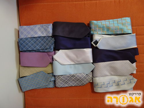 עניבות שונות
